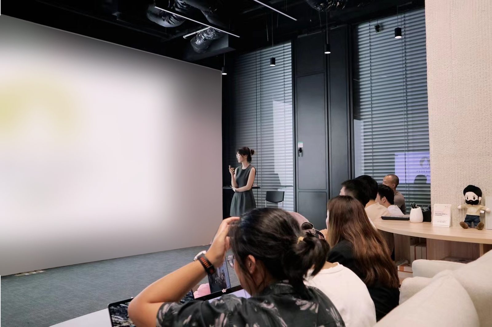 Presenting research findings to the Huawei product team